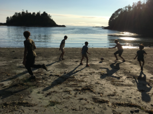 Pacific soccer à Terrace Beach, Ucluelet au Canada