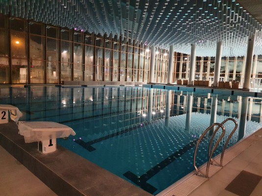 PISCINE MUNICIPALE DES CLOSEAUX À RUEIL-MALMAISON