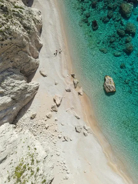 PLAGE DE PIEMANSON A ARLES